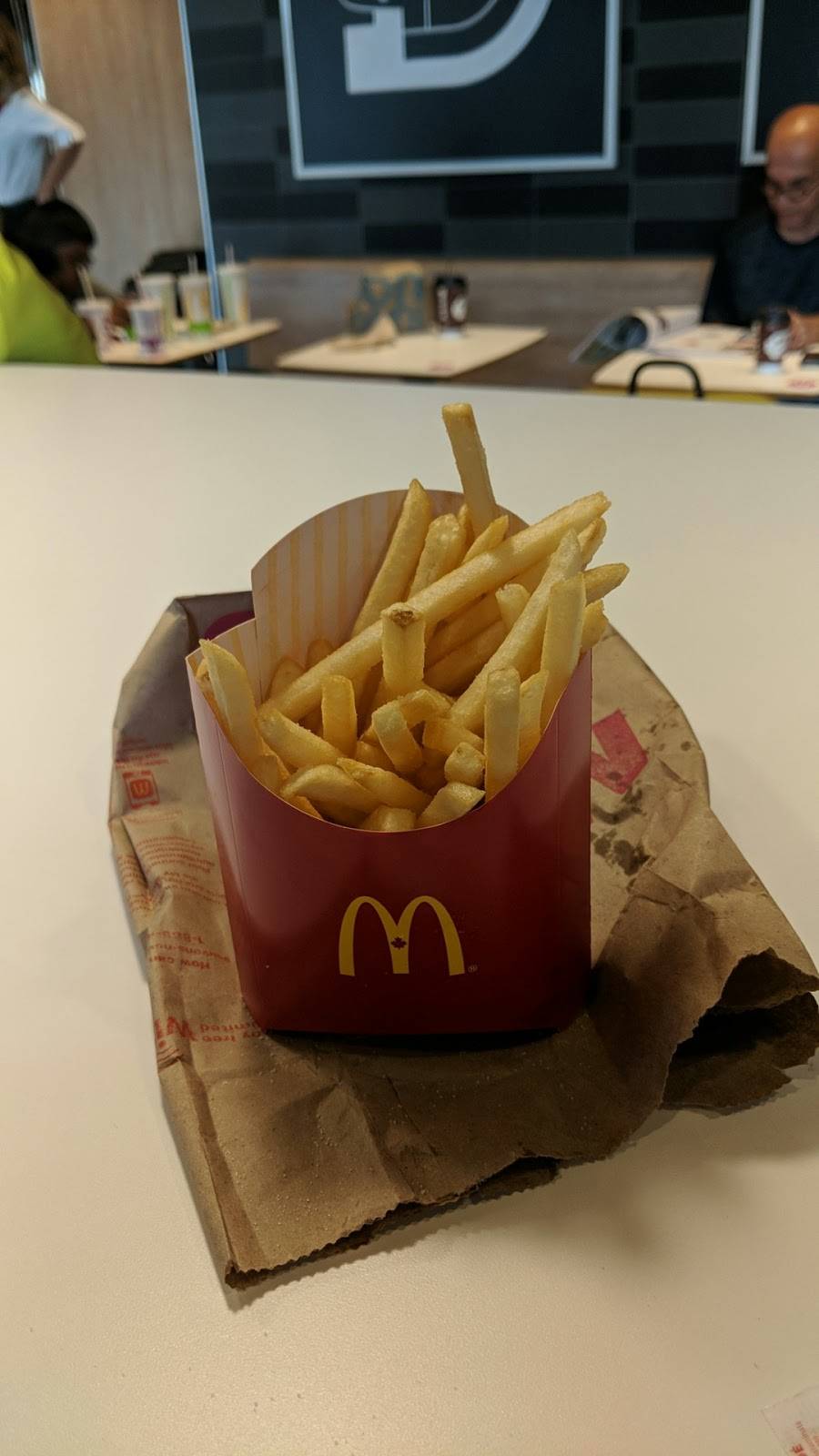 McDonalds | cafe | 13233 Yonge St, Richmond Hill, ON L4E 3L2, Canada | 9057736777 OR +1 905-773-6777