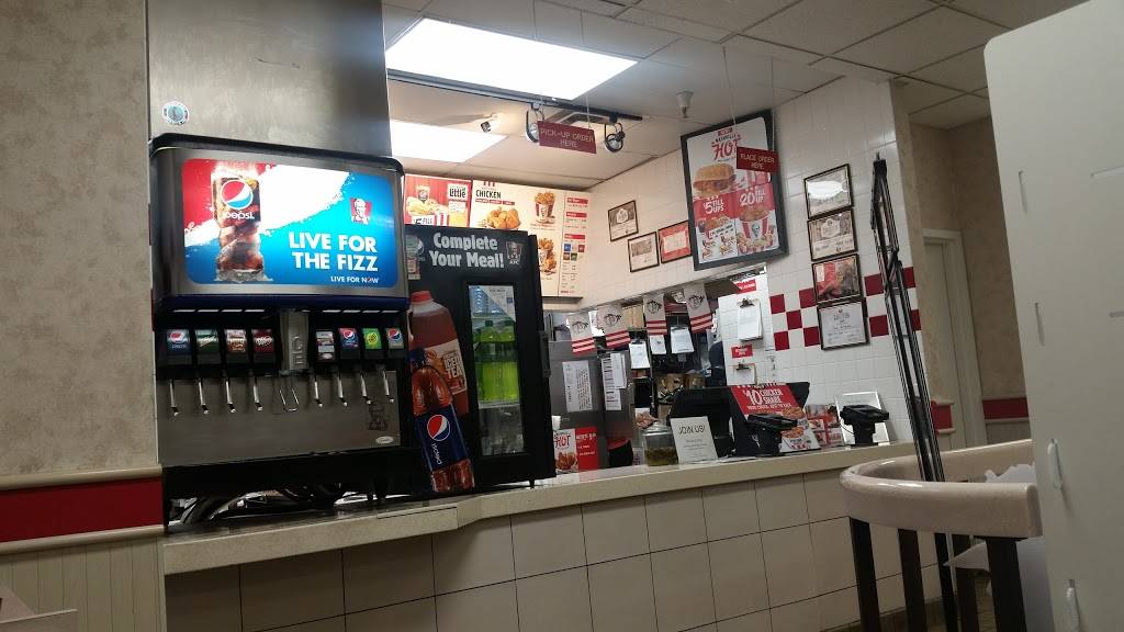 KFC | restaurant | 1338 Highway 395 N, Gardnerville, NV 89410, USA | 7757829684 OR +1 775-782-9684