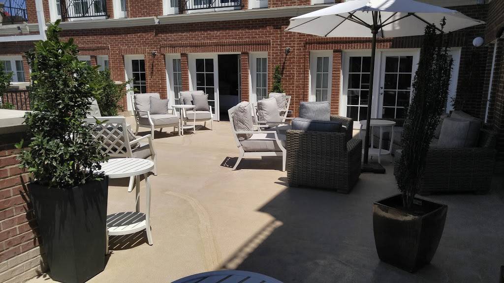 The Chancellor’s House | restaurant | 425 S Lamar Blvd, Oxford, MS 38655, USA | 6623711400 OR +1 662-371-1400