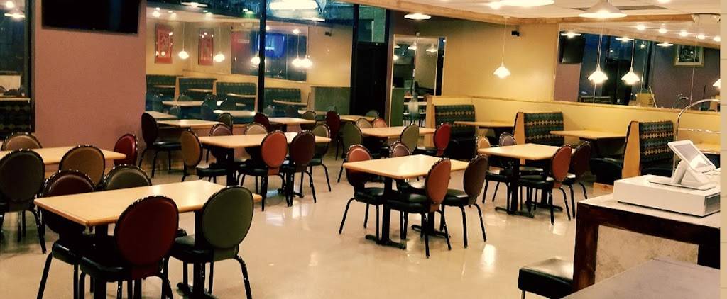 African Touch Restaurant | restaurant | 2009 E Dublin Granville Rd, Columbus, OH 43229, USA | 6149486824 OR +1 614-948-6824