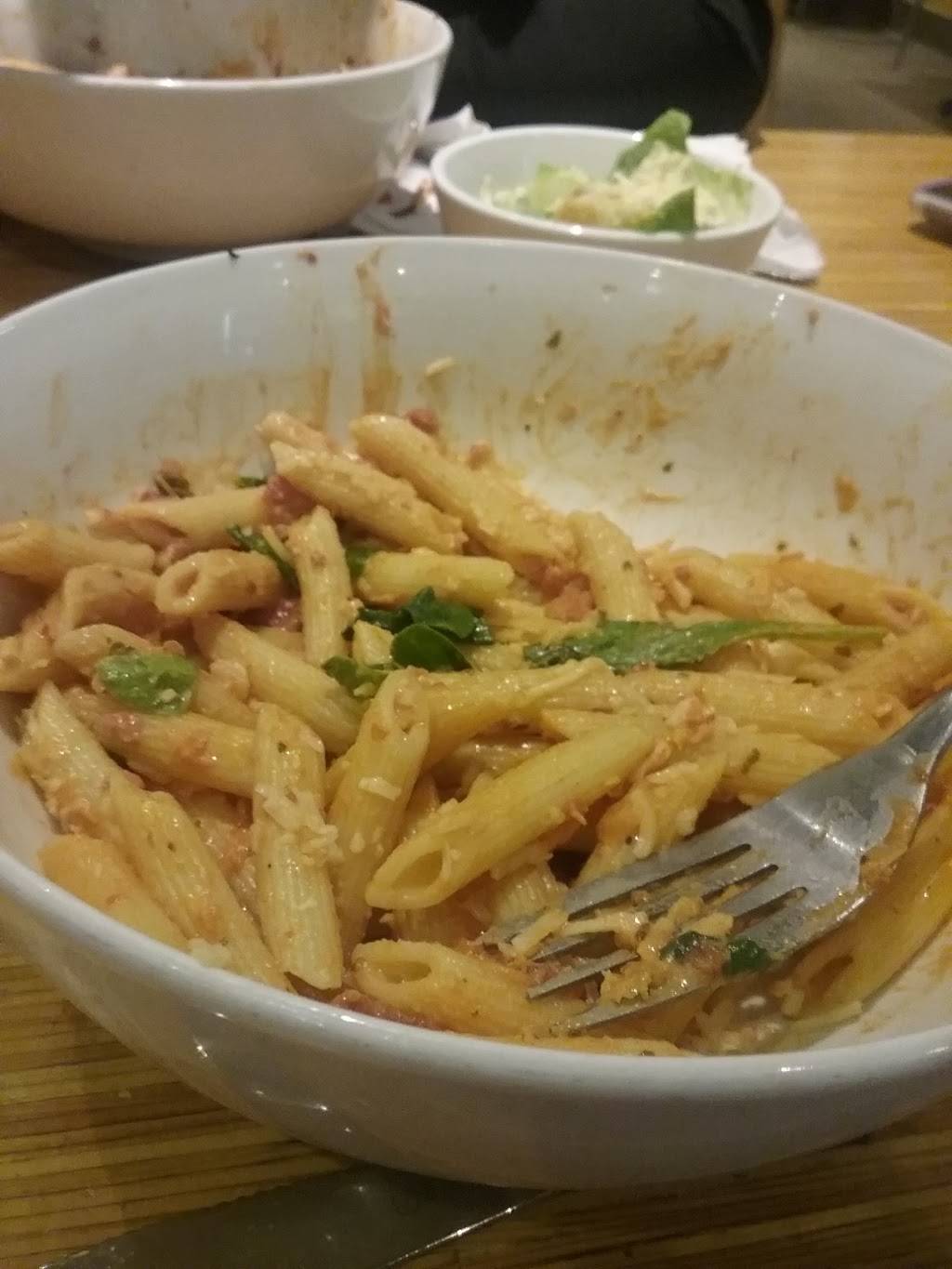 Noodles and Company | restaurant | 2336 US-34, Oswego, IL 60543, USA | 6305546264 OR +1 630-554-6264