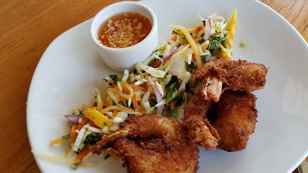 Dukes Huntington Beach | restaurant | 317 Pacific Coast Hwy, Huntington Beach, CA 92648, USA | 7143746446 OR +1 714-374-6446