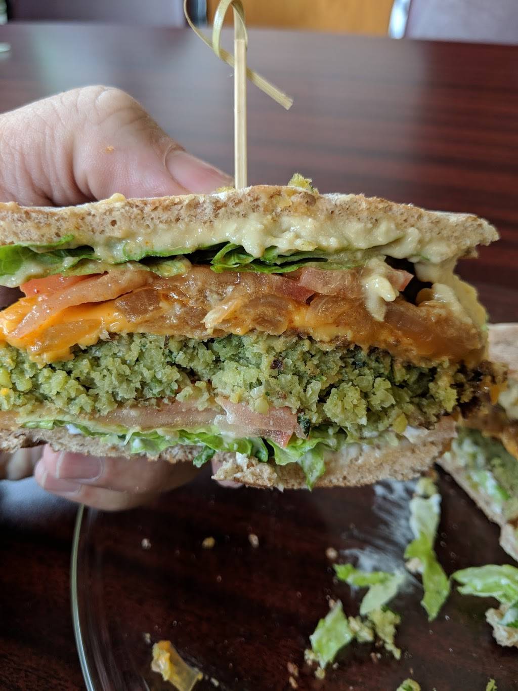 Lindas Vegetarian Village | restaurant | 6381 Germantown Ave, Philadelphia, PA 19144, USA | 2154382500 OR +1 215-438-2500