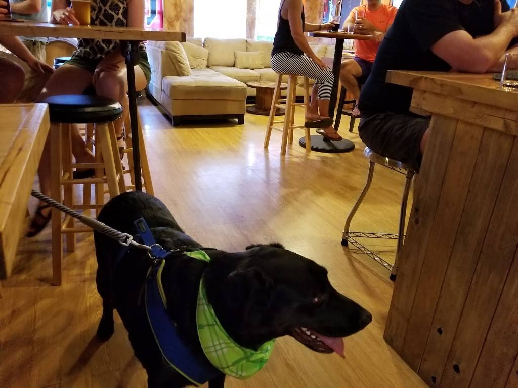 Grape & Grains/ Shoeless Brewing Co. | restaurant | 104 Mauldin Rd Ste. A, Greenville, SC 29605, USA | 8642365676 OR +1 864-236-5676