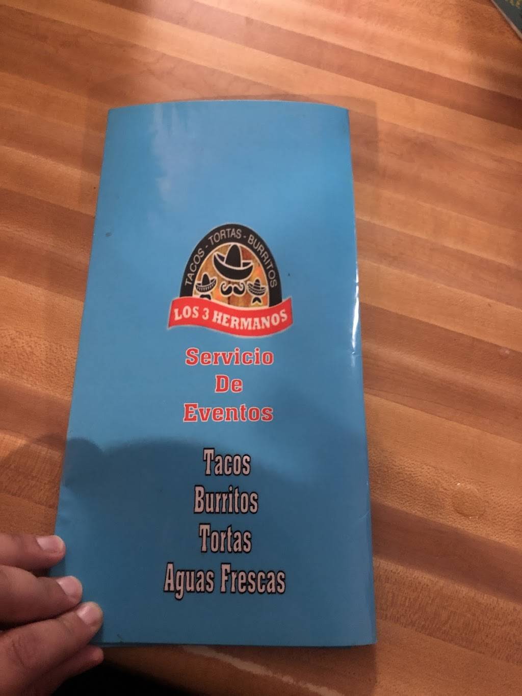 Taqueria yRestaurante los 3 Hermanos | restaurant | 5224 E Truman Rd, Kansas City, MO 64127, USA | 8166165621 OR +1 816-616-5621