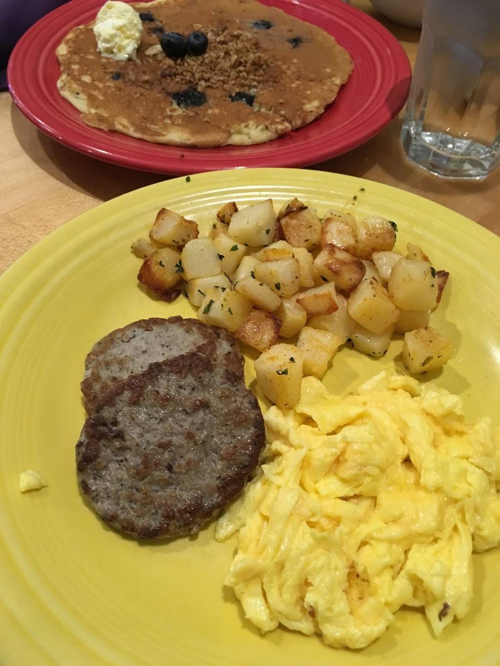 J. Christophers | restaurant | 10 Kings Cir NE, Atlanta, GA 30305, USA | 4049170350 OR +1 404-917-0350