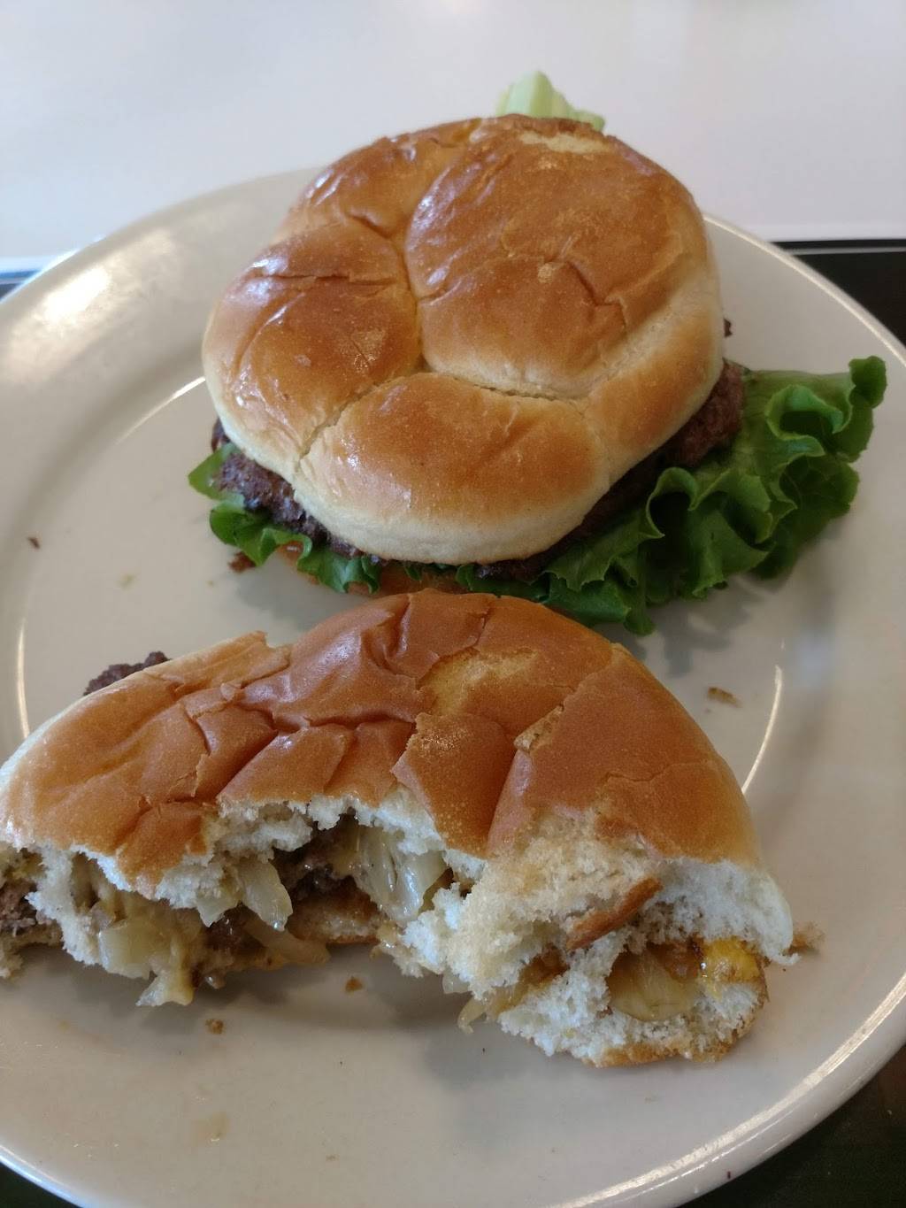 Steak n Shake | restaurant | 4550 28th St SE, Kentwood, MI 49512, USA | 6169577770 OR +1 616-957-7770