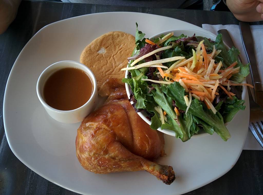 Rôtisserie St-Hubert | restaurant | 2000 Rue de lInterlude, Québec, QC G3K 0R6, Canada | 4186941234 OR +1 418-694-1234