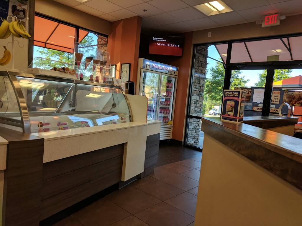 Dunkin Donuts Baskin Robbins | bakery | 1942 Atkinson Rd NW #900, Lawrenceville, GA 30043, USA | 7703390011 OR +1 770-339-0011