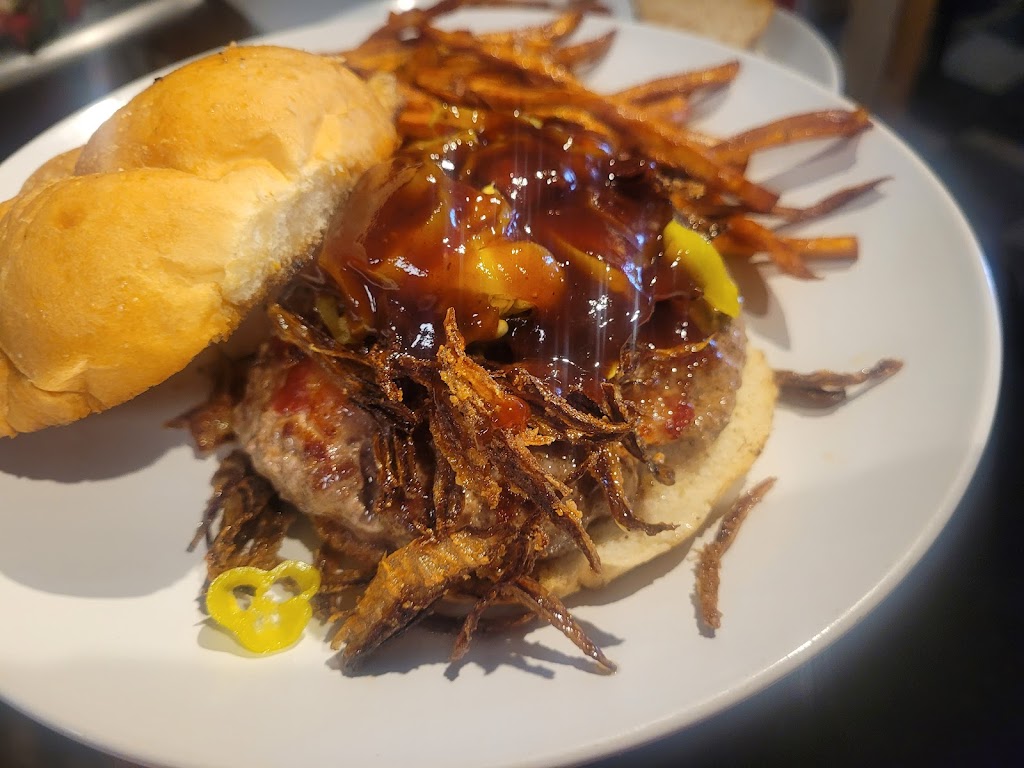 Elmers Cabin | restaurant | 125 Main St, Newport, VT 05855, USA | 8026244223 OR +1 802-624-4223