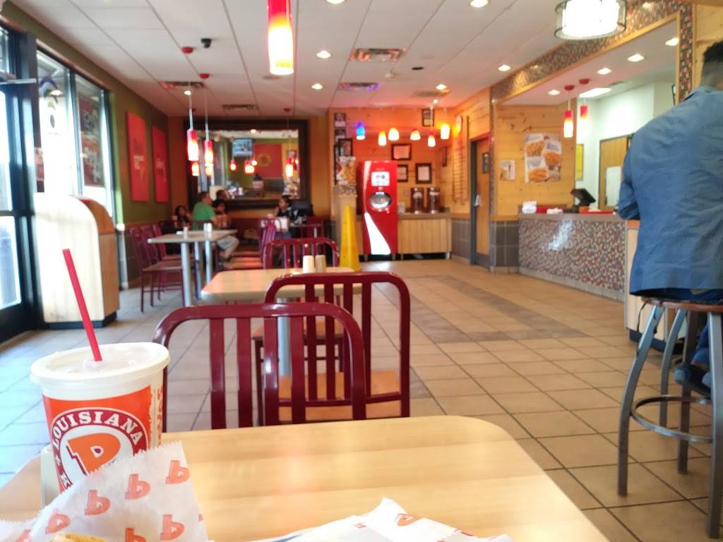Popeyes Louisiana Kitchen | restaurant | 9961 Hull Street Rd, North Chesterfield, VA 23236, USA | 8046746070 OR +1 804-674-6070