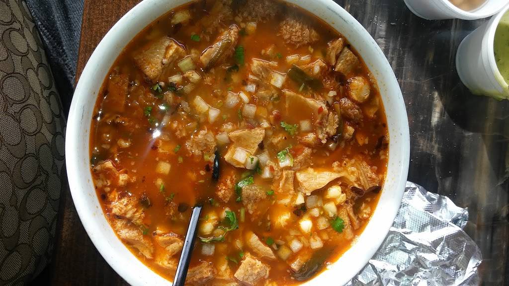 Viva Villa Fresh Grill Taqueria - Market | restaurant | 15092 Slover Ave, Fontana, CA 92335, USA | 9093569669 OR +1 909-356-9669