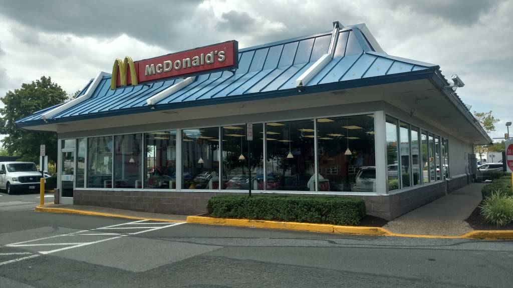 McDonalds | cafe | 6220 Backlick Rd, Springfield, VA 22150, USA | 7034558879 OR +1 703-455-8879