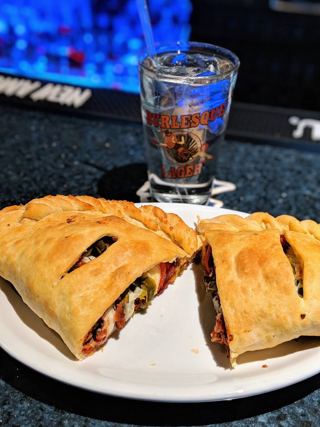 Minskys Pizza | restaurant | 10540 S Ridgeview Rd, Olathe, KS 66061, USA | 9132618080 OR +1 913-261-8080