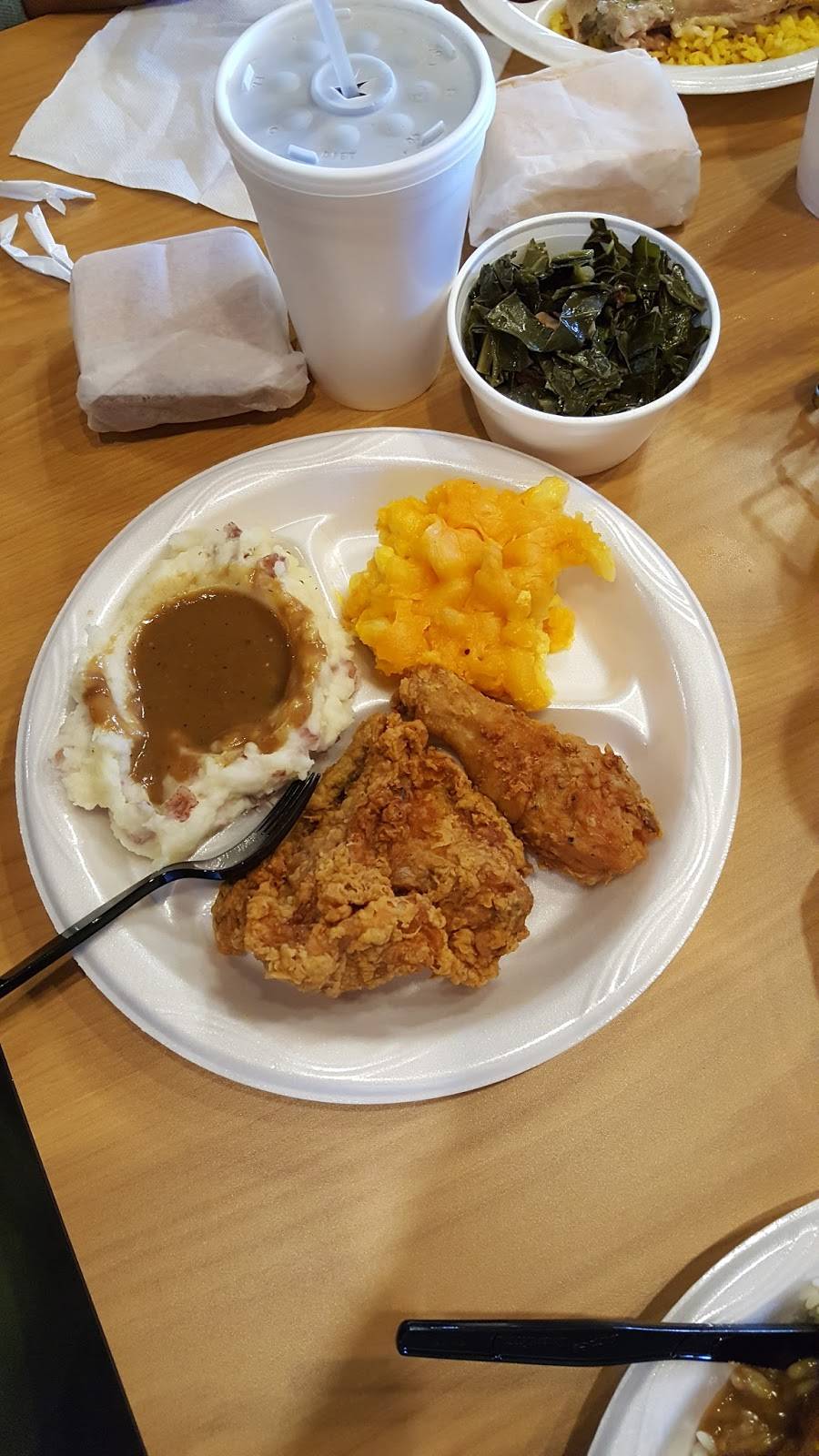 Taste Of Soul | restaurant | 2723 S Woodland Blvd, DeLand, FL 32720, USA | 3862790869 OR +1 386-279-0869