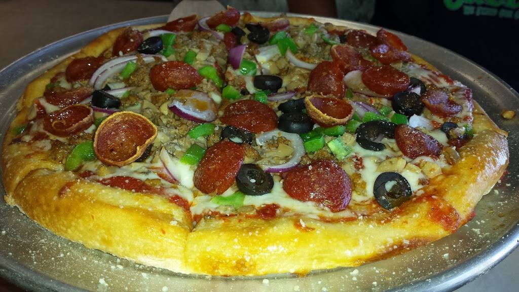 Don Tomassos Italian & American Kitchen | restaurant | 123 W Wyandot Ave, Upper Sandusky, OH 43351, USA | 4192940500 OR +1 419-294-0500