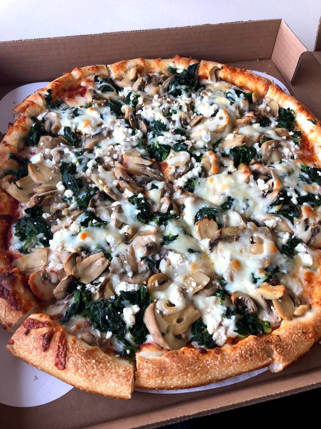 Carlos Pizza | restaurant | 448 Main St, Oxford, MA 01540, USA | 5089873777 OR +1 508-987-3777