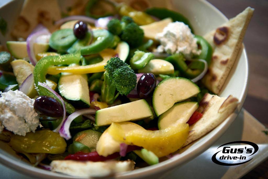 Guss Drive-In | restaurant | 1657 W 3rd St, Los Angeles, CA 90017, USA | 2134838885 OR +1 213-483-8885