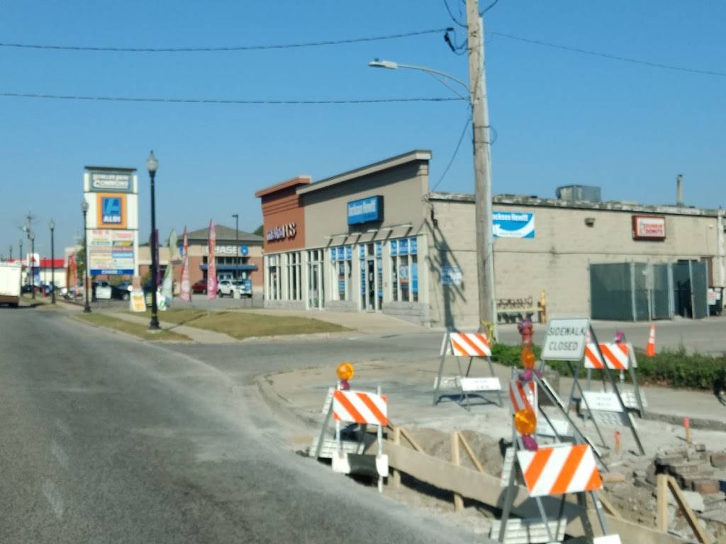 Subway Restaurants | restaurant | 9282 Irving Park Rd, Schiller Park, IL 60176, USA | 8476786547 OR +1 847-678-6547