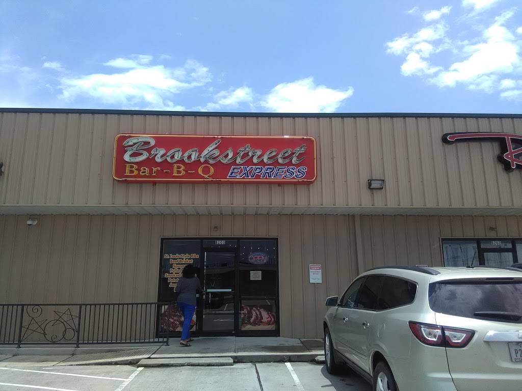 Brookstreet BBQ | restaurant | 20527 Farm to Market 1093 #203, Richmond, TX 77407, USA | 2817621400 OR +1 281-762-1400