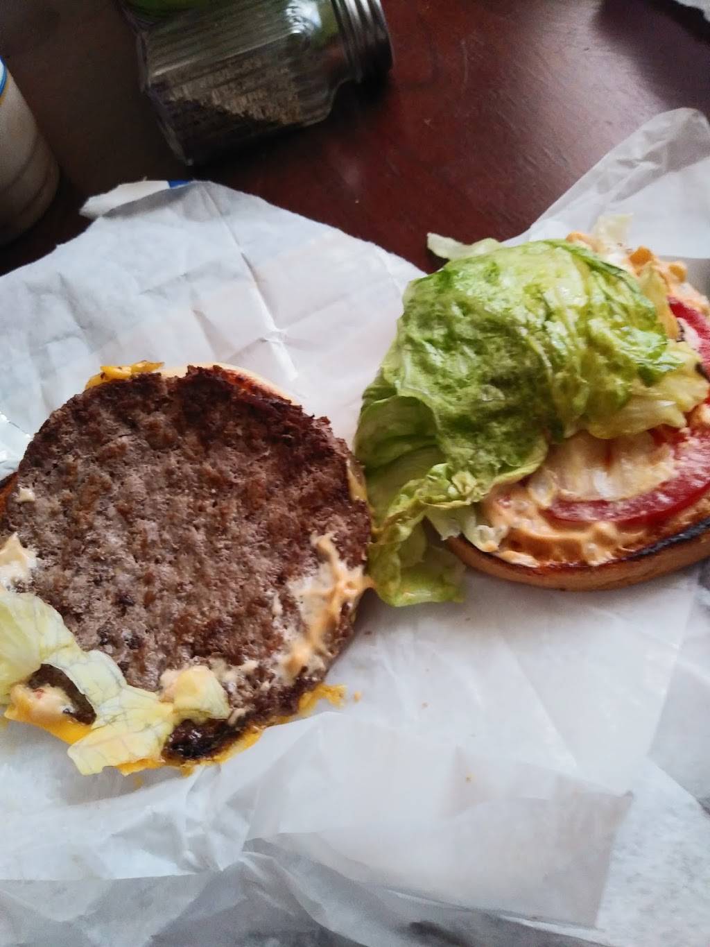 Bakers Drive-Thru | restaurant | 10225 Magnolia Ave, Riverside, CA 92503, USA | 9098845233 OR +1 909-884-5233