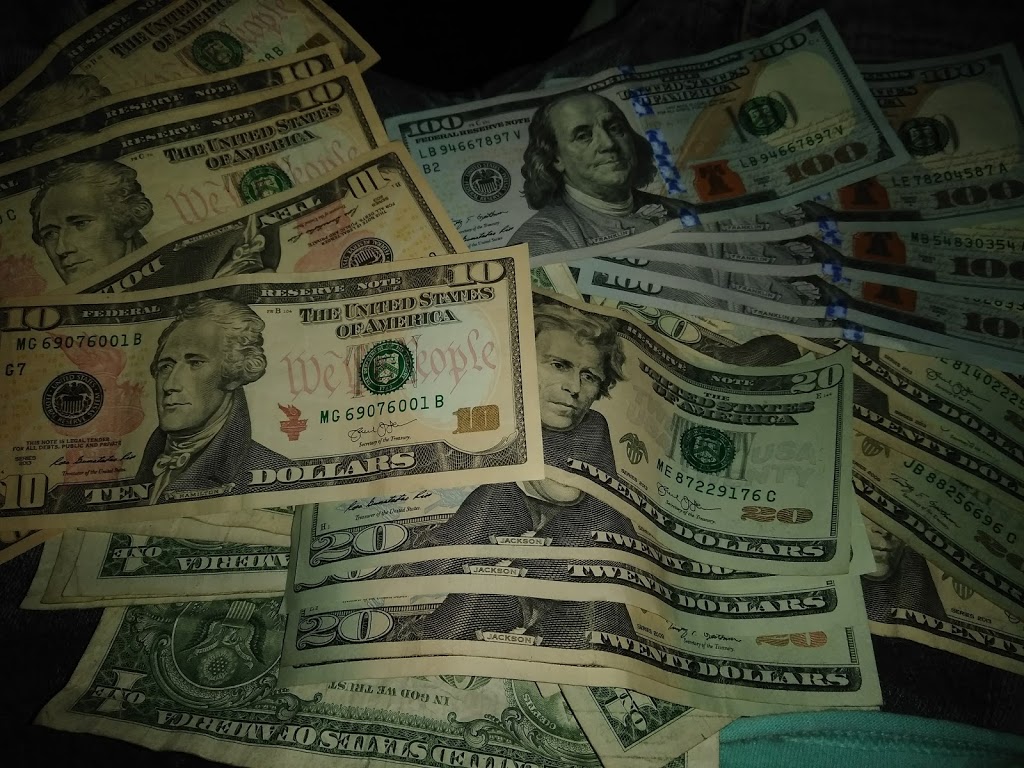 Stewarts Rest Spot | restaurant | 1422 W Atkinson Ave, Milwaukee, WI 53206, USA | 4145628802 OR +1 414-562-8802