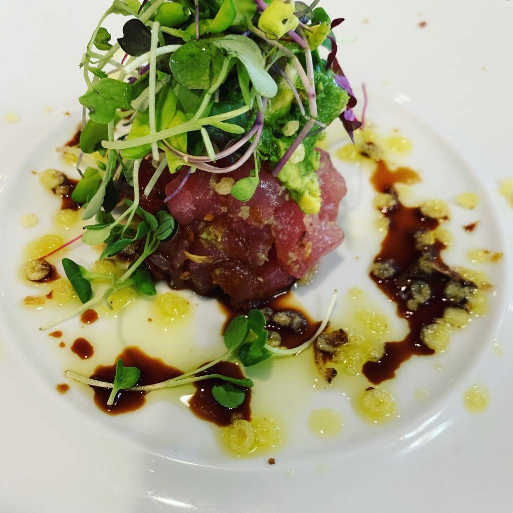 Blu Mar Hamptons | restaurant | 136 Main St, Southampton, NY 11968, USA | 6314884570 OR +1 631-488-4570