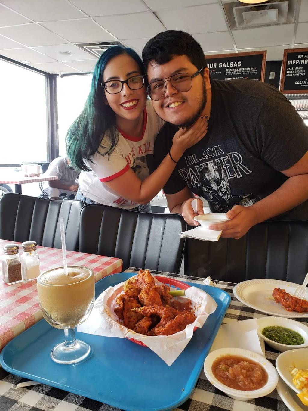 Chachos Fried Chicken | restaurant | 15588-054-0110, San Antonio, TX 78227, USA | 2103148150 OR +1 210-314-8150