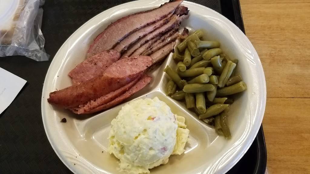 Smokey Mos BBQ | restaurant | 22106 Bulverde Rd, San Antonio, TX 78259, USA | 2104949090 OR +1 210-494-9090