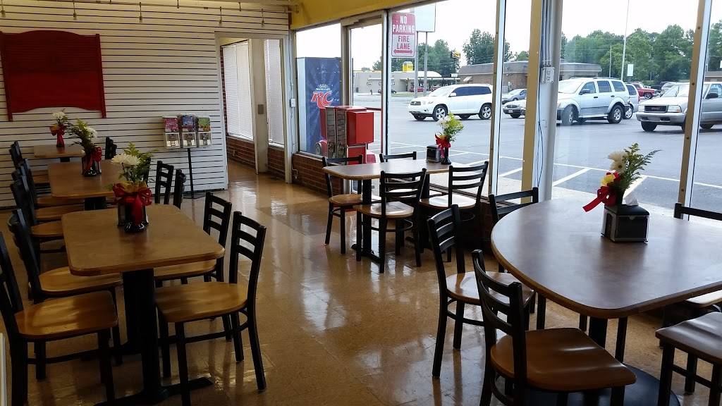 Aunt Ms Cafe | restaurant | 820 N Main St #2, Greenville, KY 42345, USA | 2706410680 OR +1 270-641-0680