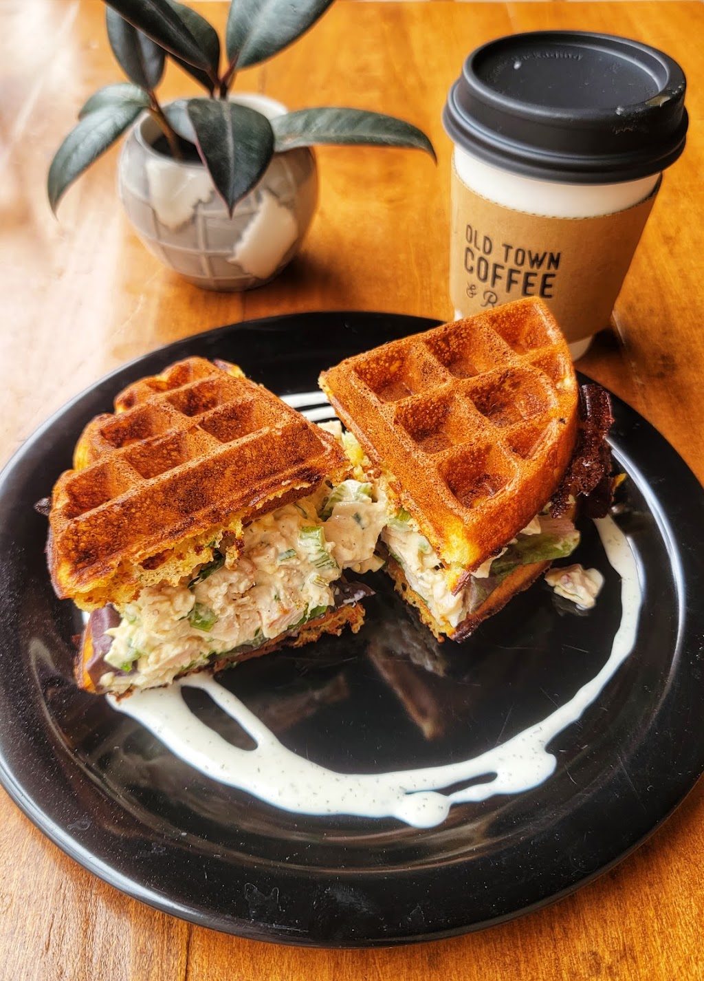 Goodland Waffles and Melts | restaurant | 1131 State St, Santa Barbara, CA 93101, USA | 8055392986 OR +1 805-539-2986