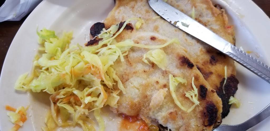 Reinas Restaurant | restaurant | 15000 Bellaire Blvd, Houston, TX 77083, USA | 2815647966 OR +1 281-564-7966