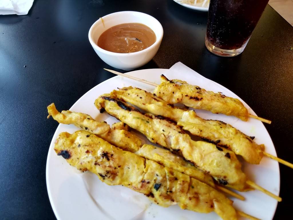 Fortune Noodle House | restaurant | 4004 NE 4th St #102, Renton, WA 98056, USA | 4252645459 OR +1 425-264-5459