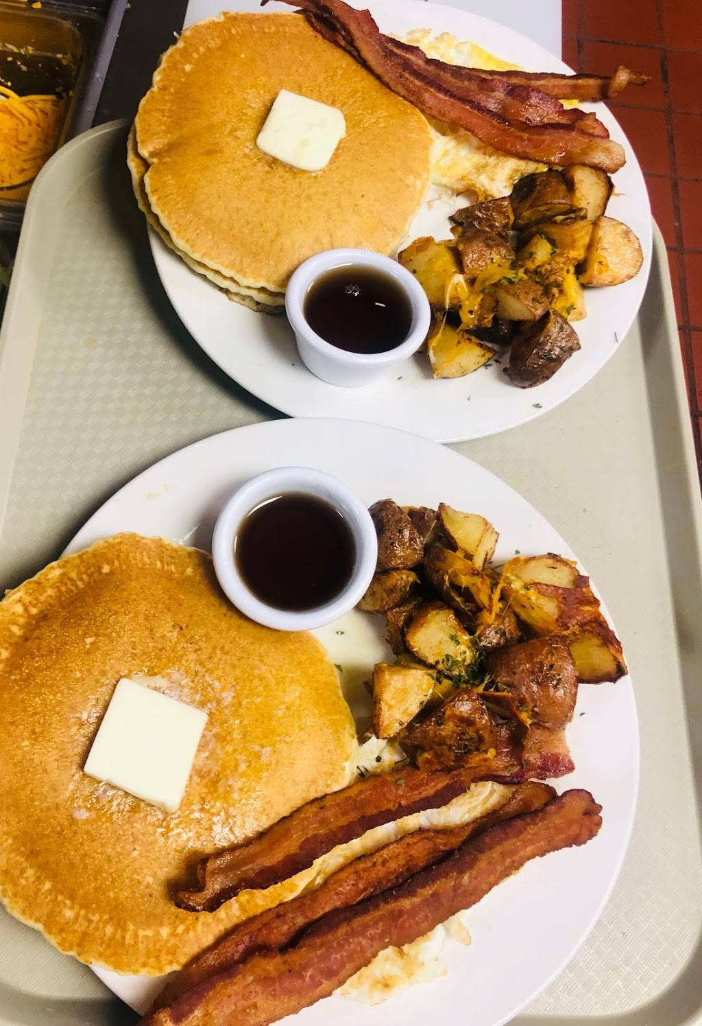 Taqueria La Huasteca | restaurant | 318 S Pico Ave, San Jacinto, CA 92583, USA | 9514744477 OR +1 951-474-4477