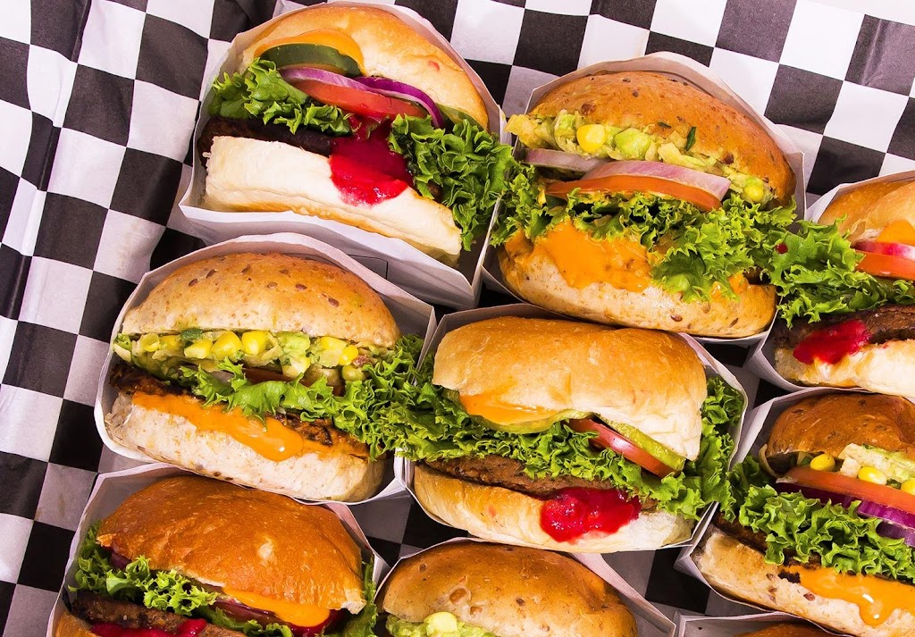 by CHLOE. - Boston Seaport | restaurant | 107 Seaport Blvd, Boston, MA 02210, USA | 2122908000 OR +1 212-290-8000