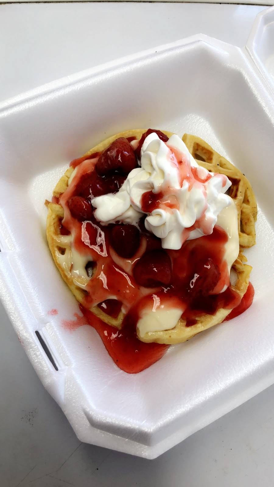 Beckys Hen House | restaurant | 580 W Church St, Lexington, TN 38351, USA | 7316149826 OR +1 731-614-9826