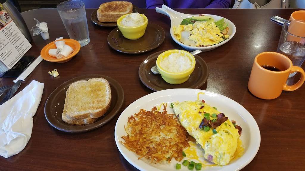 Village Inn | restaurant | 10155 Bay Pines Blvd, St. Petersburg, FL 33708, USA | 7273175700 OR +1 727-317-5700