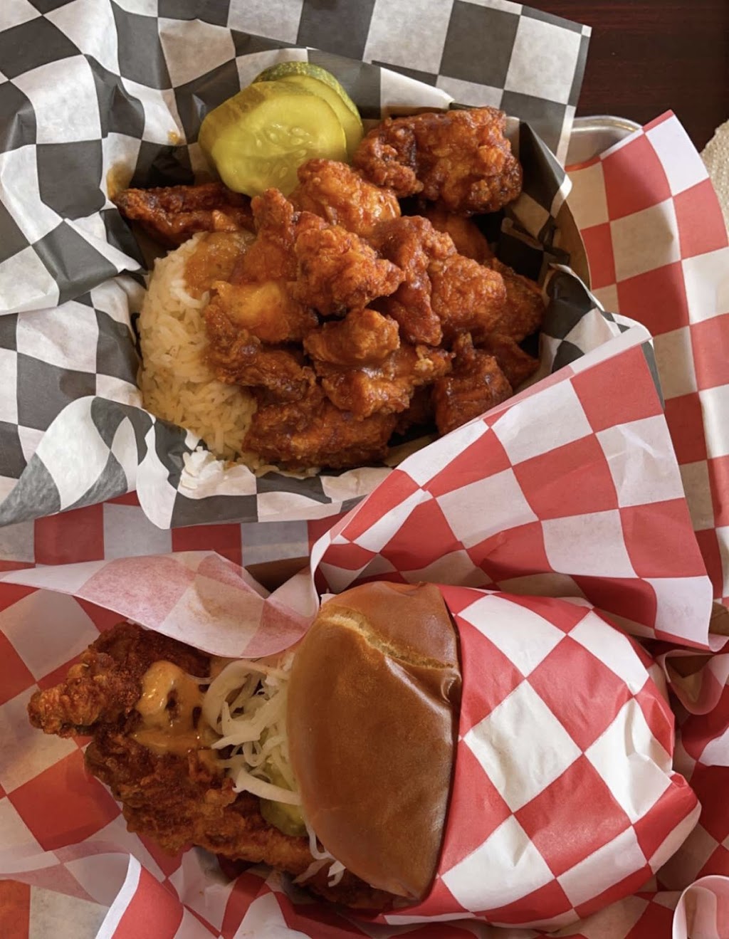 Hangry Joes Hot Chicken | restaurant | 2952-A Chain Bridge Rd, Oakton, VA 22124, USA | 5716697766 OR +1 571-669-7766
