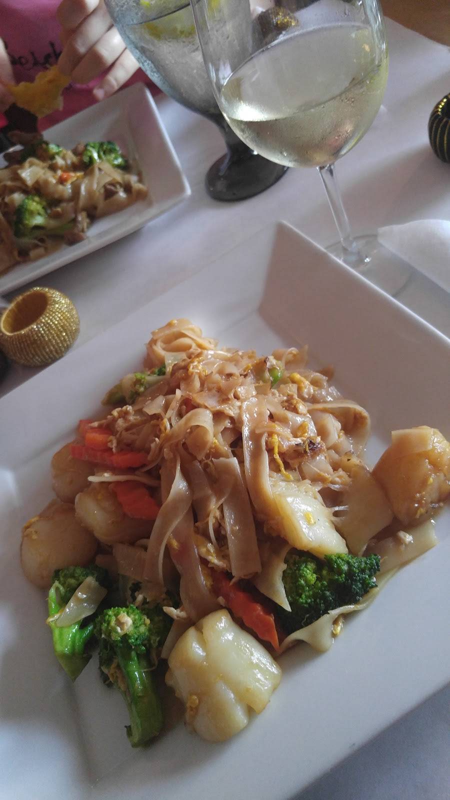 Thai Spice Restaurant | restaurant | 2475 McMullen Booth Rd, Clearwater, FL 33759, USA | 7277917050 OR +1 727-791-7050