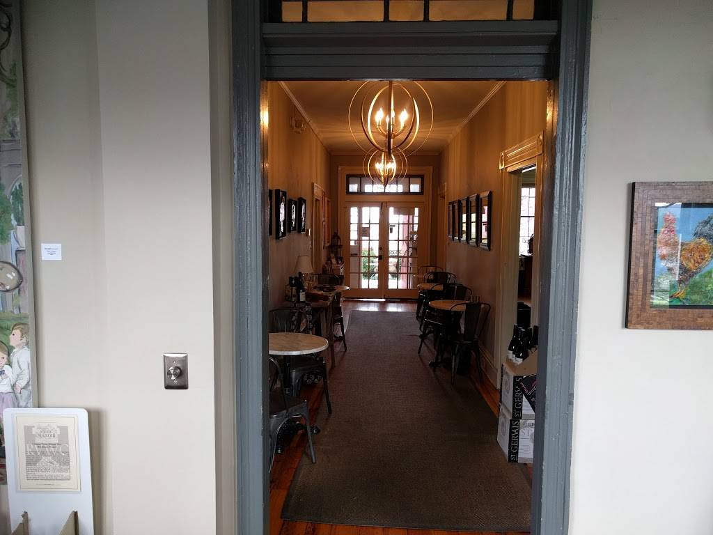 Town Kitchen & Provisions | restaurant | 309 N Bridge St, Bedford, VA 24523, USA | 5405860321 OR +1 540-586-0321