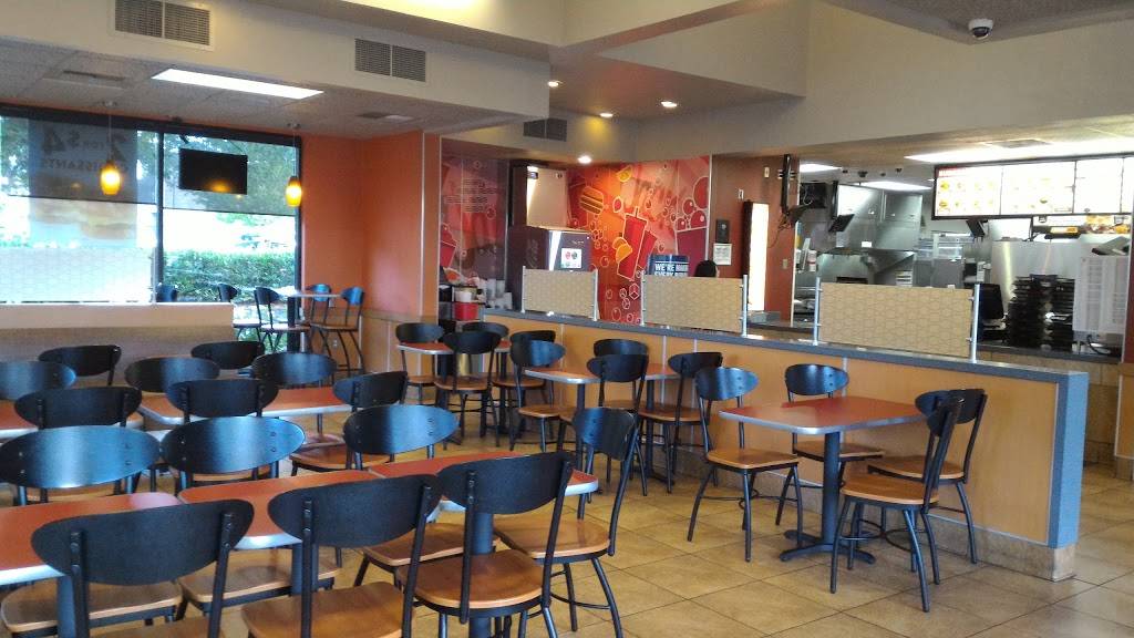 Jack in the Box | restaurant | 21965 Nw, NE Imbrie Dr, Hillsboro, OR 97124, USA | 5036938769 OR +1 503-693-8769