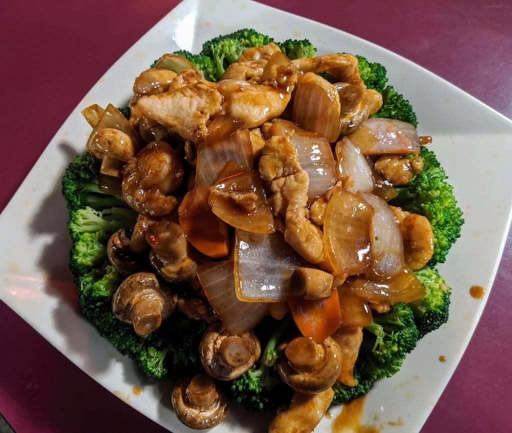 Jo Blo’s Rock & Wok | restaurant | 155 St Paul Crescent, St. Catharines, ON L2S 1N4, Canada | 9056858280 OR +1 905-685-8280