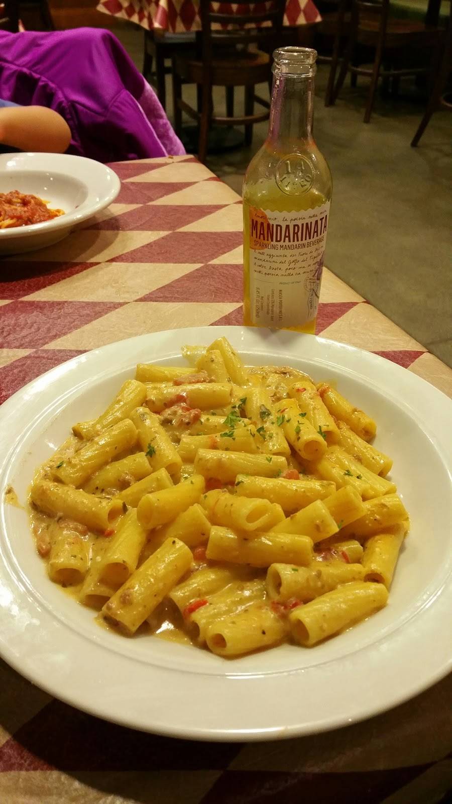 Rigatonis Fresh Italian Grill Hayward | restaurant | 20501 Hesperian Blvd, Hayward, CA 94541, USA | 5107859300 OR +1 510-785-9300