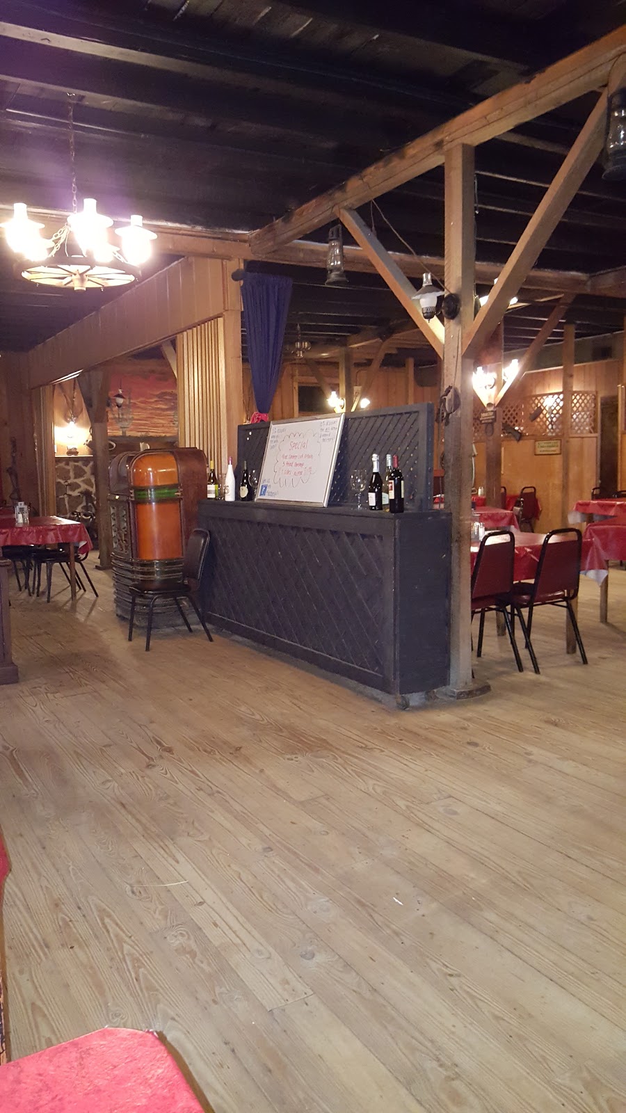 Coach-n-Four Steakhouse | restaurant | 7445 Pine Forest Rd, Pensacola, FL 32526, USA | 8509441600 OR +1 850-944-1600