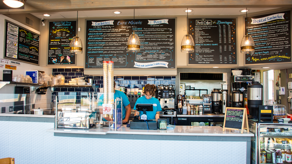 Cafe Maddie | cafe | 895 Quincy Shore Dr, Quincy, MA 02170, USA | 6174048900 OR +1 617-404-8900