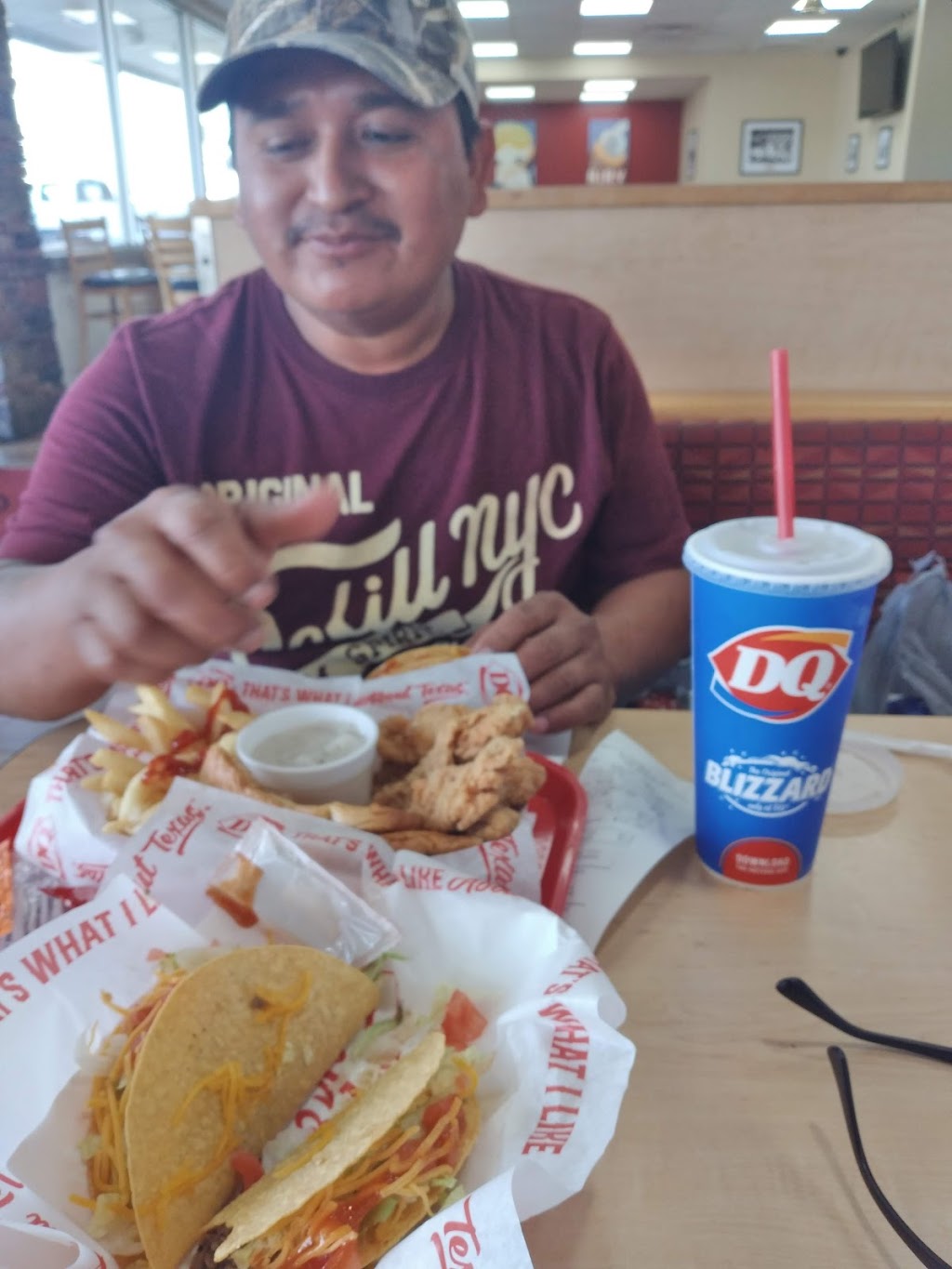 Dairy Queen | restaurant | 4205 San Bernardo Ave, Laredo, TX 78041, USA | 9567243355 OR +1 956-724-3355