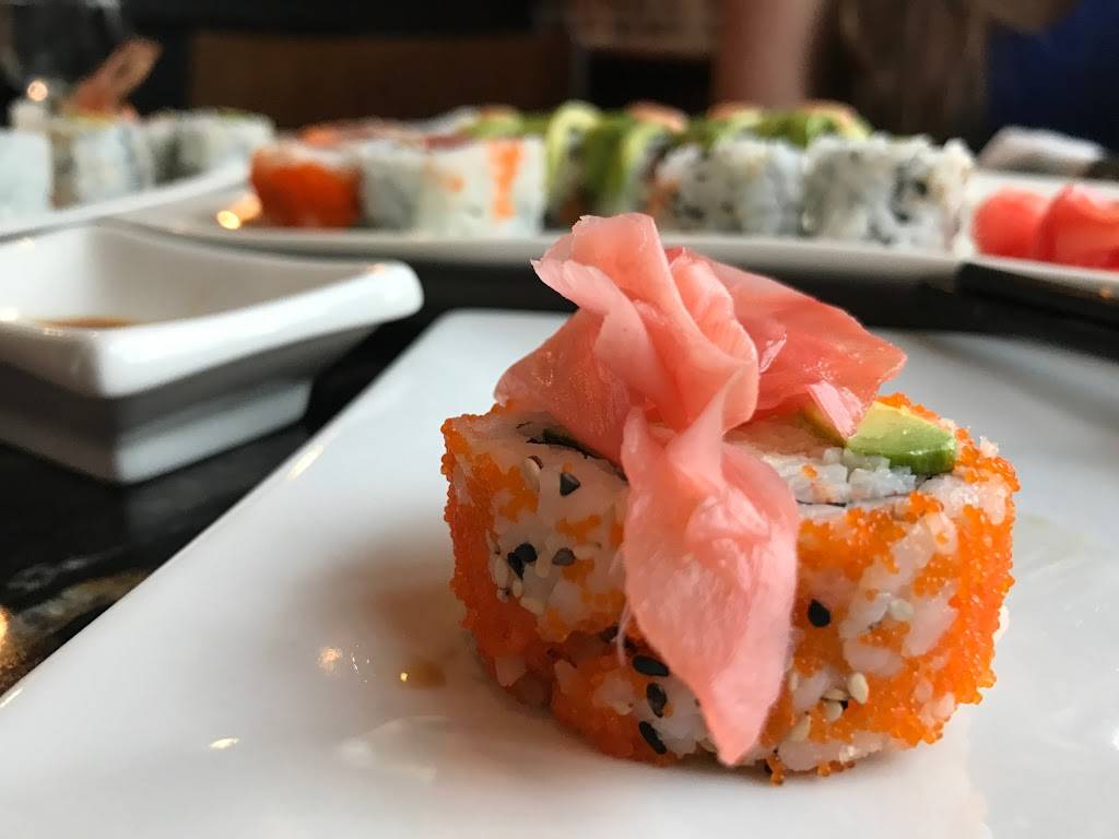 Banana Leaves Asian Restaurant | restaurant | 2020 Florida Ave NW, Washington, DC 20009, USA | 2029861333 OR +1 202-986-1333