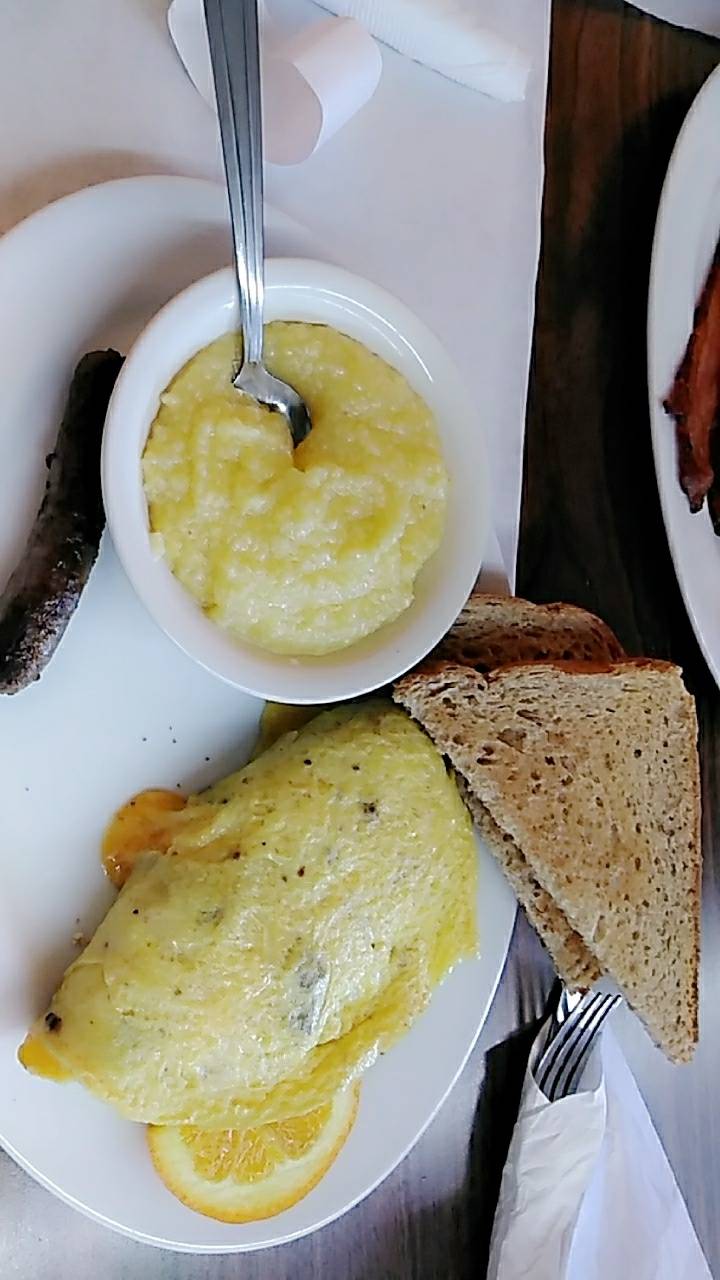 Hart & Soul Café | restaurant | 25 4th St NW, Hickory, NC 28602, USA | 8286791014 OR +1 828-679-1014