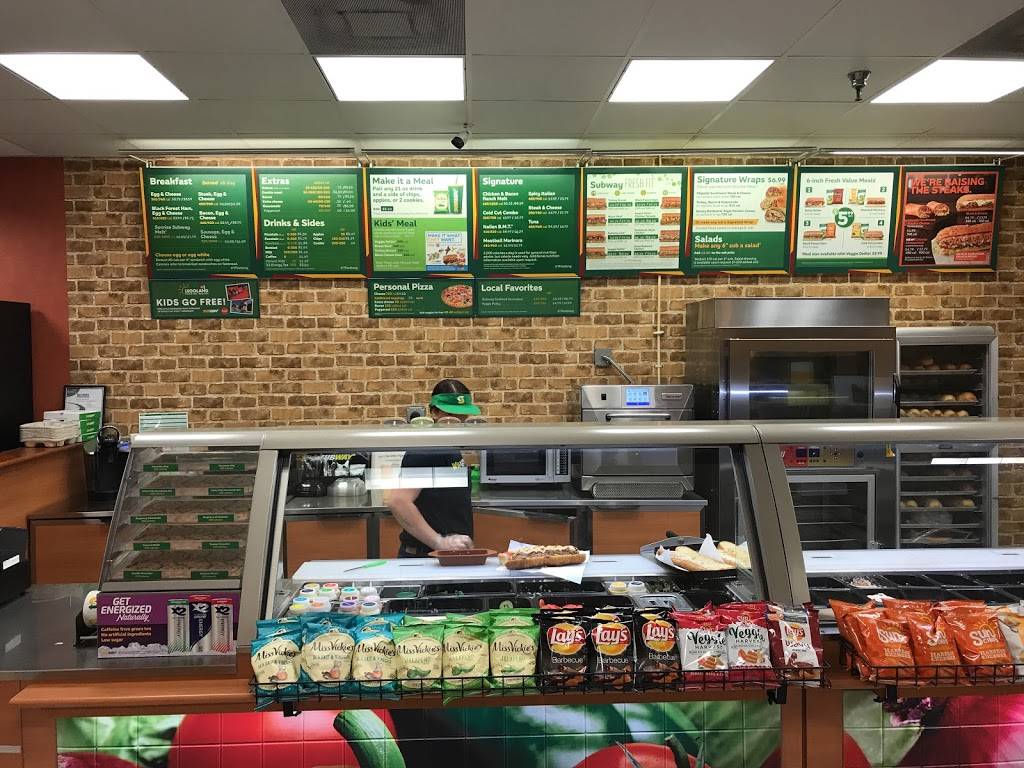Subway Restaurants | restaurant | 1900 Tamiami Trail Unit 116, Port Charlotte, FL 33948, USA | 9416273800 OR +1 941-627-3800