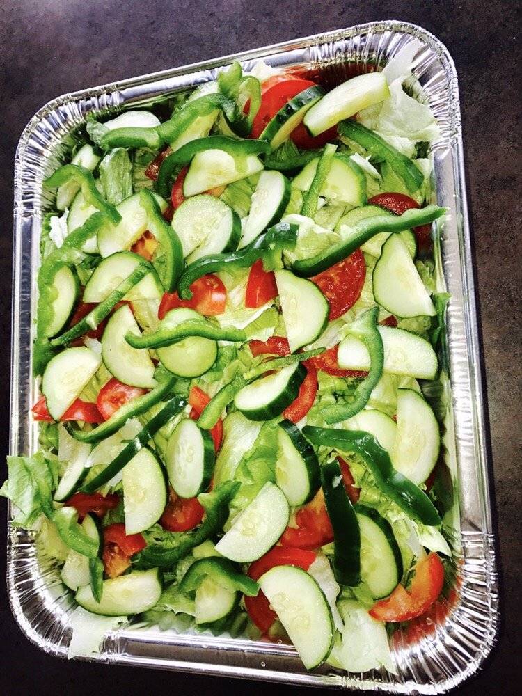 New Yorker Pizza | cafe | 828 S King St, Leesburg, VA 20175, USA | 7037776985 OR +1 703-777-6985